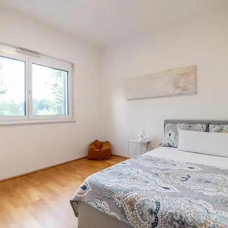 Shome Graz-ost I Self Check-in I Free Parking 4*