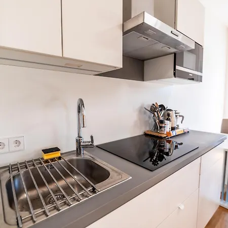 Shome Graz-ost I Self Check-in I Free Parking 4*