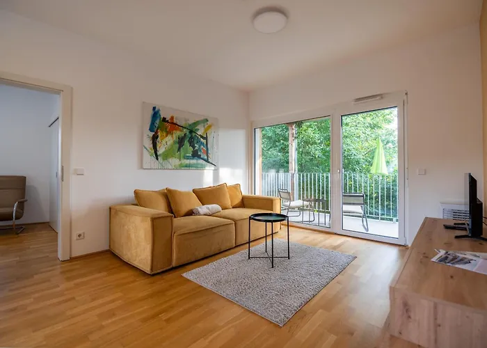 Shome Graz-ost I Self Check-in I Free Parking 4*