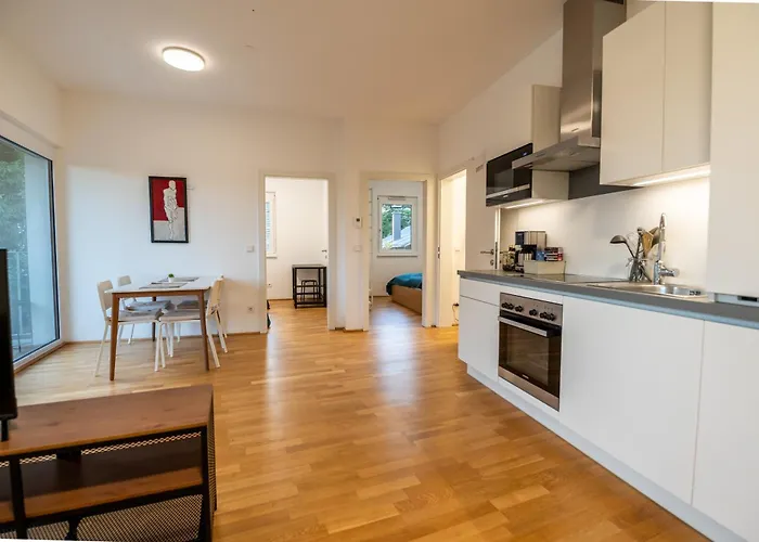 Shome Graz-ost I Self Check-in I Free Parking Hart bei Graz