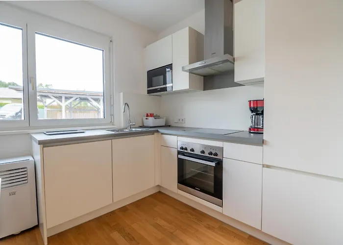 Shome Graz-ost I Self Check-in I Free Parking 4*