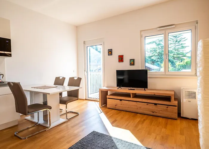 Shome Graz-ost I Self Check-in I Free Parking Hart bei Graz